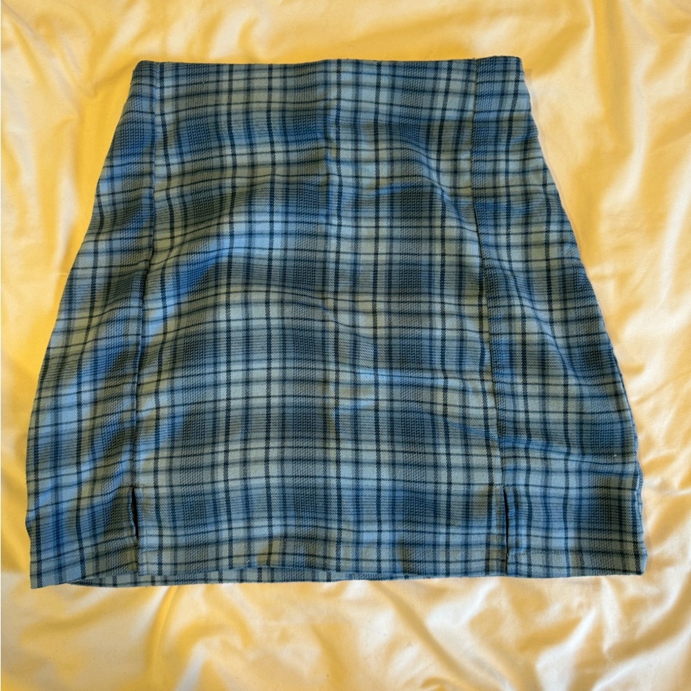 Brandy Melville plaid skirt